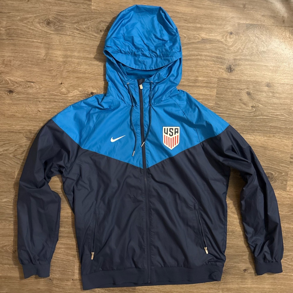 Nike USA soccer Windrunner Jacket - Men's Size Large